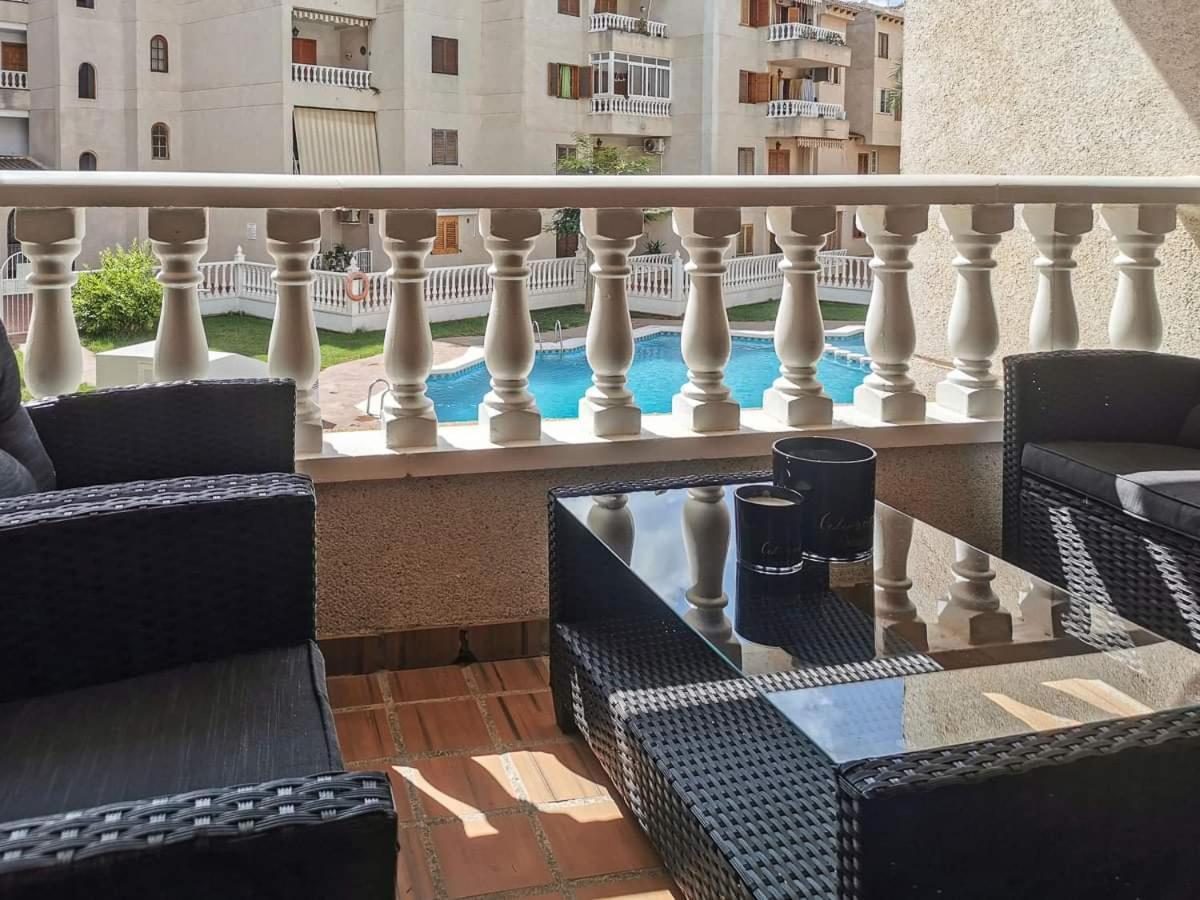 Casa Del Angel , Cosy 2 Bed Apartment,150M From Playa Los Locos Plus Beautiful Swimming Pool 또레비에하 외부 사진